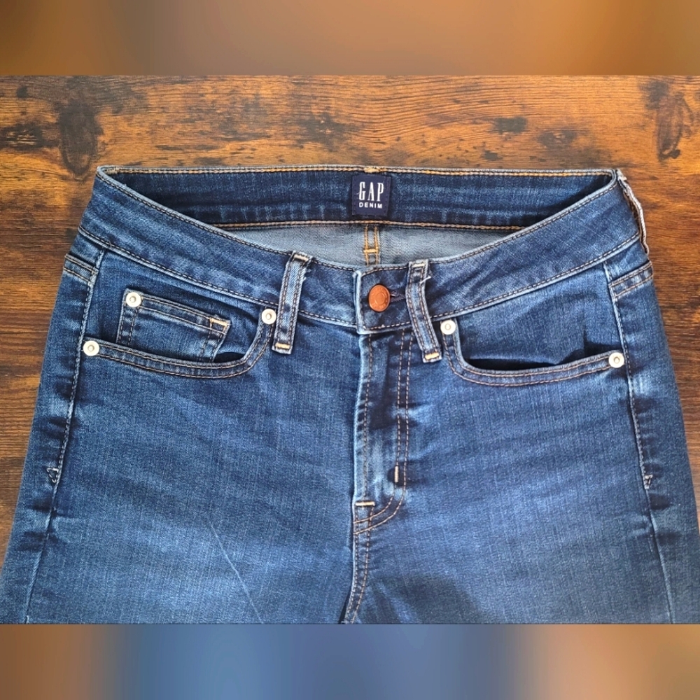 Gap skinny jeans tall size 4/27T